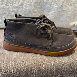 The North Face Men's Dark Gray Chukka Boots